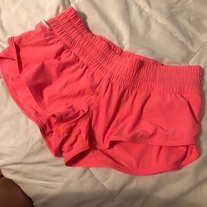 Lululemon active mini shorts